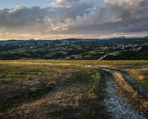 nei pressi della brasa cuerta panorama sulla lessinia e monte carega