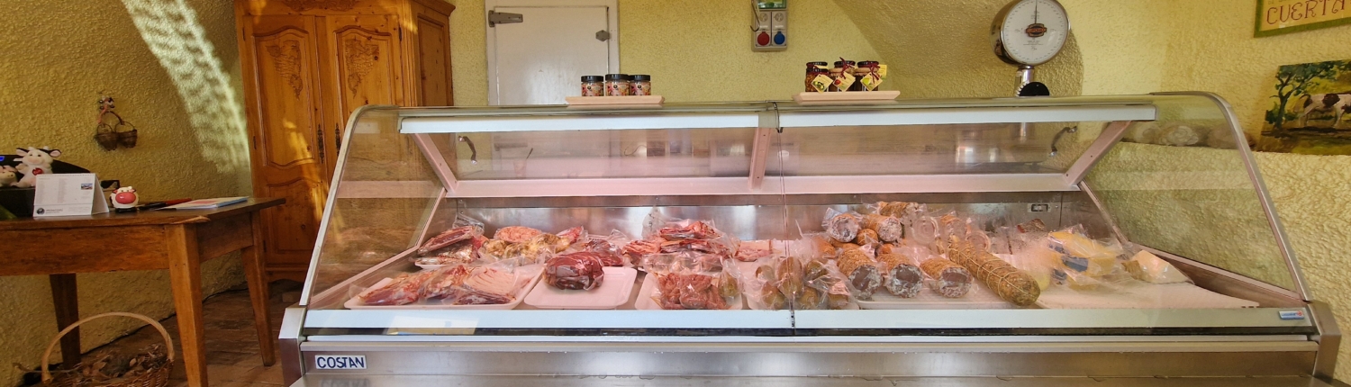 spaccio carni e salumi presso fattoria la brasa cuerta